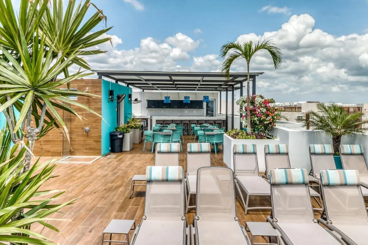 Turchese 303 N @ The Gallery Playa del Carmen México